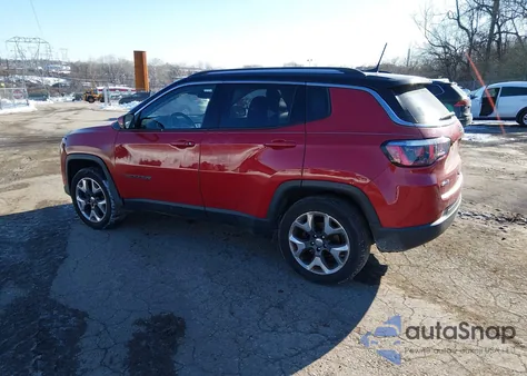 2019 Jeep Compass Limited 4X4 z USA, uszkodzony, nr VIN 3C4NJDCB6KT689006